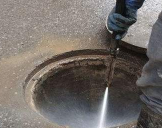 顺平高压清洗板换服务费用